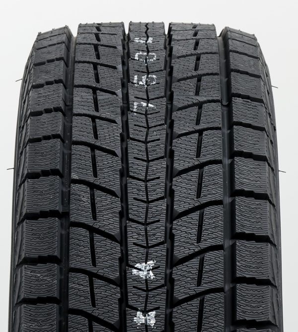 Dunlop Winter Maxx SJ8 235/65R17 108R XL
