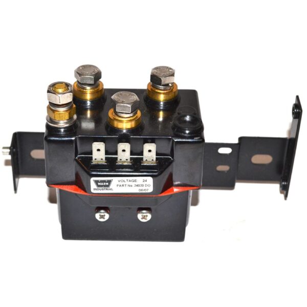 CONTACTOR