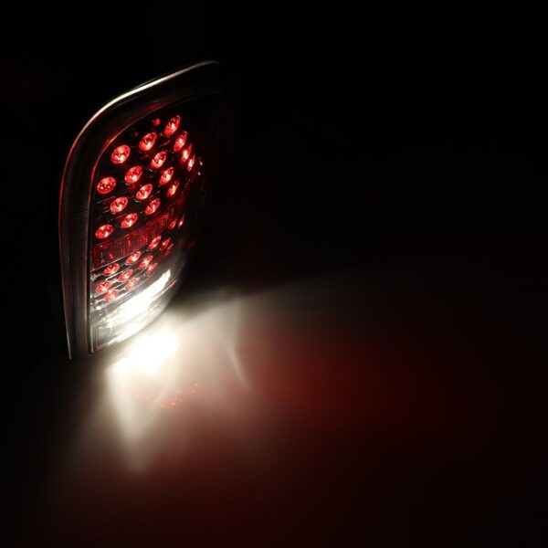 Winjet TAIL LIGHTS