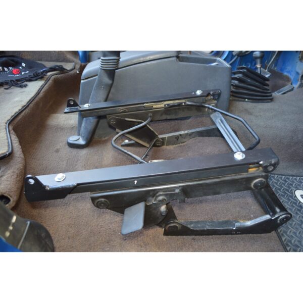 Premier High Back Suspension Seats Kit for Jeep Wrangler CJ7/YJ (Pair)