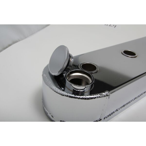 HAMBURGER'S PERFORMANCE PRODUCTS FABRICATED ALUMINUM VALVE COVERS; GM LS SERIES; NO BRACKET MOUNTING HOLES- CHROME/ALUMINUM