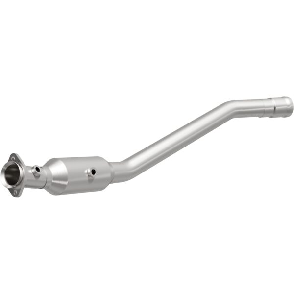 MagnaFlow OEM Grade Federal / EPA Compliant Direct-Fit Catalytic Converter 21-486