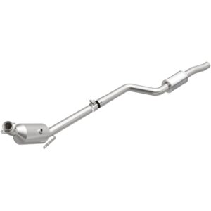 MagnaFlow 2011-2012 Mercedes-Benz C300 OEM Grade Federal / EPA Compliant Direct-Fit Catalytic Converter