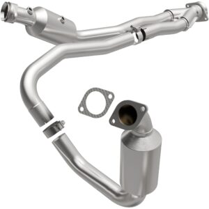 MagnaFlow OEM Grade Federal / EPA Compliant Direct-Fit Catalytic Converter 21-710