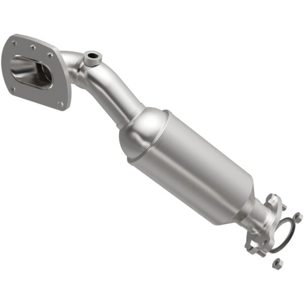 MagnaFlow 2016-2023 Toyota Tacoma OEM Grade Federal / EPA Compliant Manifold Catalytic Converter