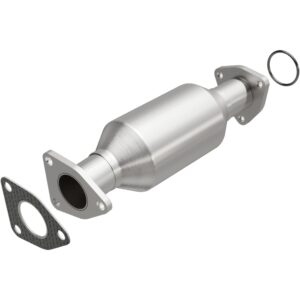 MagnaFlow HM Grade Federal / EPA Compliant Direct-Fit Catalytic Converter 22624