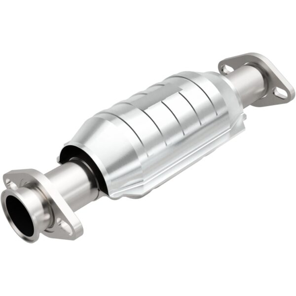 MagnaFlow Standard Grade Federal / EPA Compliant Direct-Fit Catalytic Converter 22761