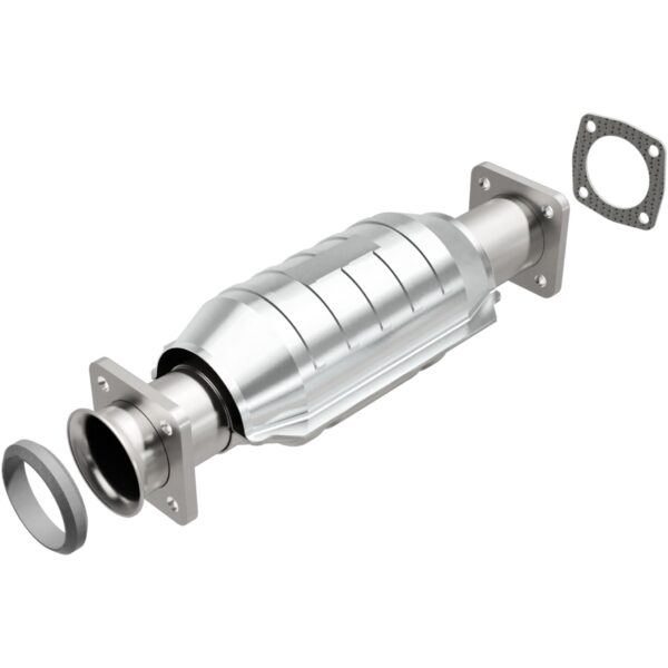 MagnaFlow 1981-1993 Saab 900 HM Grade Federal / EPA Compliant Direct-Fit Catalytic Converter
