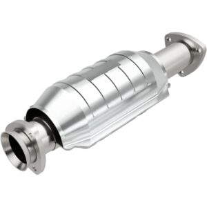 MagnaFlow 1981-1988 Saab 900 Standard Grade Federal / EPA Compliant Direct-Fit Catalytic Converter