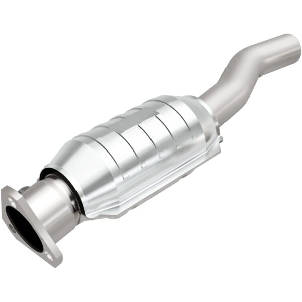 MagnaFlow Standard Grade Federal / EPA Compliant Direct-Fit Catalytic Converter 22928