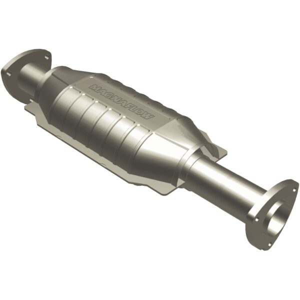 MagnaFlow Standard Grade Federal / EPA Compliant Direct-Fit Catalytic Converter 23482