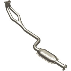 MagnaFlow 1980-1983 BMW 320i Standard Grade Federal / EPA Compliant Direct-Fit Catalytic Converter