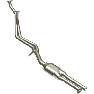 MagnaFlow Standard Grade Federal / EPA Compliant Direct-Fit Catalytic Converter 23556