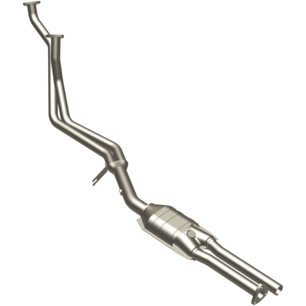 MagnaFlow Standard Grade Federal / EPA Compliant Direct-Fit Catalytic Converter 23556