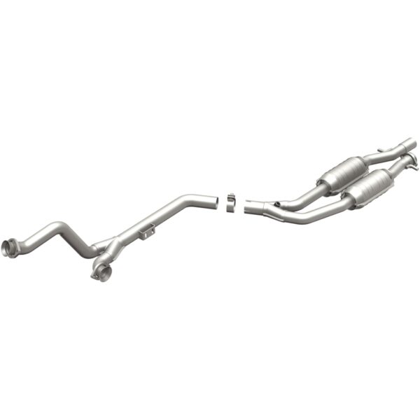 MagnaFlow Standard Grade Federal / EPA Compliant Direct-Fit Catalytic Converter 23573