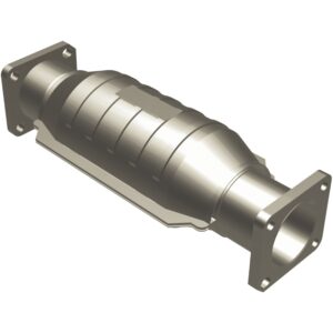 MagnaFlow Standard Grade Federal / EPA Compliant Direct-Fit Catalytic Converter 23651