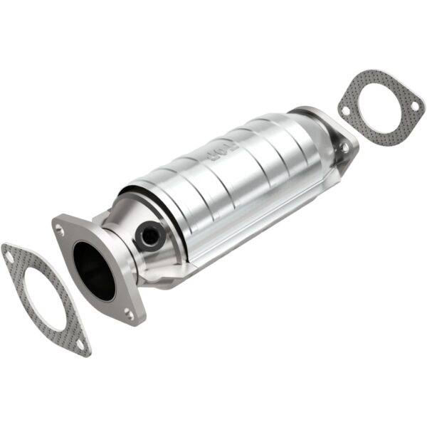 MagnaFlow HM Grade Federal / EPA Compliant Direct-Fit Catalytic Converter 23706
