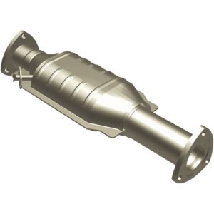 MagnaFlow 1979-1987 Toyota Land Cruiser Standard Grade Federal / EPA Compliant Direct-Fit Catalytic Converter