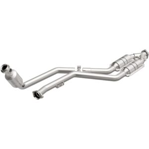MagnaFlow HM Grade Federal / EPA Compliant Direct-Fit Catalytic Converter 24044