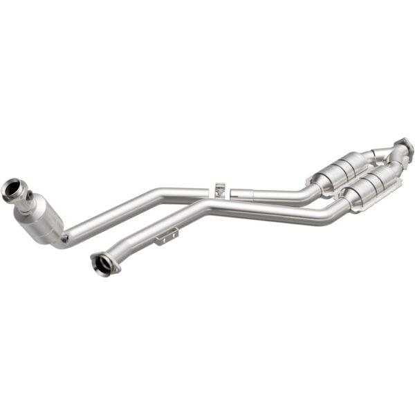 MagnaFlow HM Grade Federal / EPA Compliant Direct-Fit Catalytic Converter 24044
