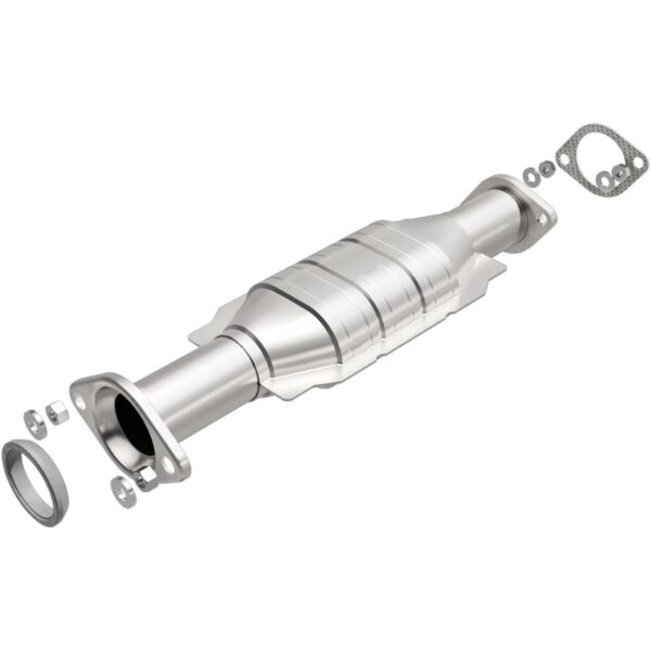 MagnaFlow 2001-2002 Mitsubishi Montero HM Grade Federal / EPA Compliant Direct-Fit Catalytic Converter
