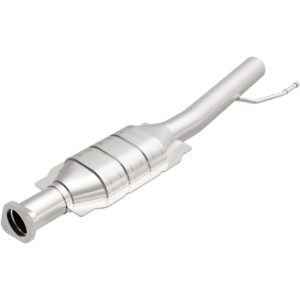 MagnaFlow HM Grade Federal / EPA Compliant Direct-Fit Catalytic Converter 24463