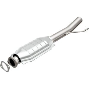 MagnaFlow HM Grade Federal / EPA Compliant Direct-Fit Catalytic Converter 24467