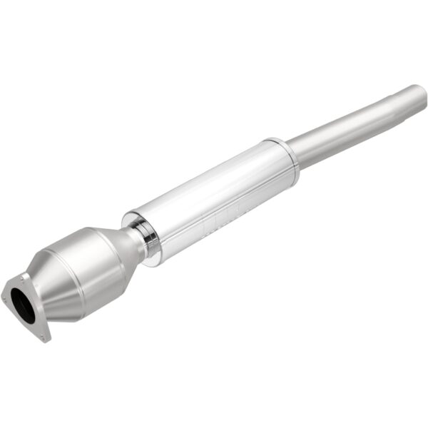 MagnaFlow 2004-2006 Volkswagen Phaeton HM Grade Federal / EPA Compliant Direct-Fit Catalytic Converter