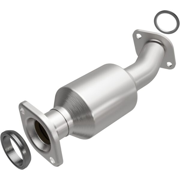 MagnaFlow 2017-2020 Toyota Sienna OEM Grade Federal / EPA Compliant Direct-Fit Catalytic Converter