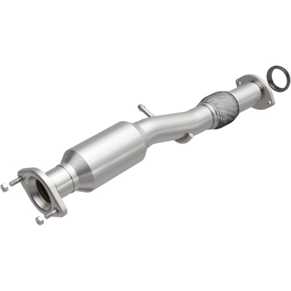 MagnaFlow 2017-2022 Toyota Highlander OEM Grade Federal / EPA Compliant Direct-Fit Catalytic Converter