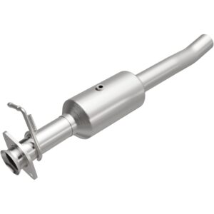 MagnaFlow OEM Grade Federal / EPA Compliant Direct-Fit Catalytic Converter 280445