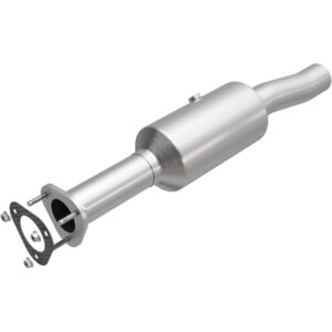 MagnaFlow 2016-2019 Ford E-450 Super Duty OEM Grade Federal / EPA Compliant Direct-Fit Catalytic Converter