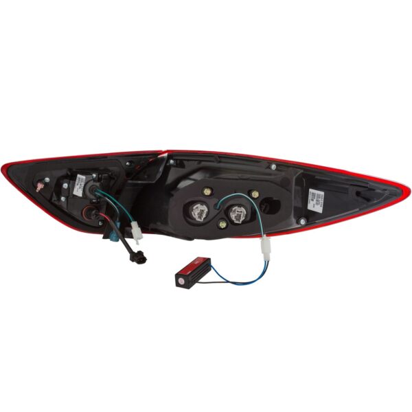Tail Light Assembly