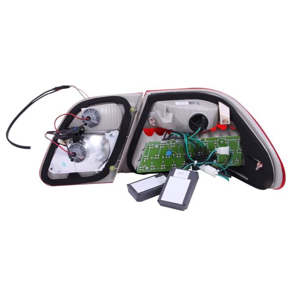 Tail Light Assembly