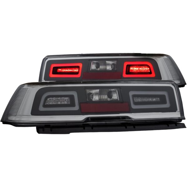Tail Light Assembly