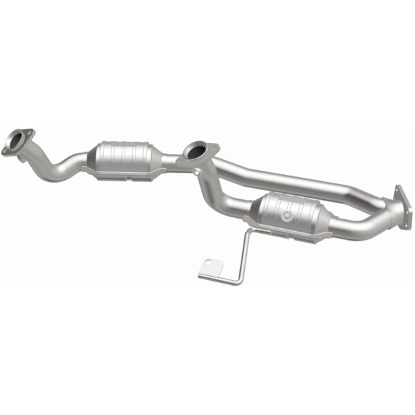 MagnaFlow 2001-2003 Ford Windstar OEM Grade Federal / EPA Compliant Direct-Fit Catalytic Converter