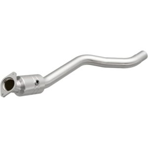 MagnaFlow OEM Grade Federal / EPA Compliant Direct-Fit Catalytic Converter 52479