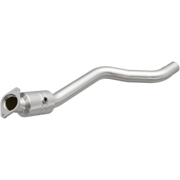 MagnaFlow OEM Grade Federal / EPA Compliant Direct-Fit Catalytic Converter 52479