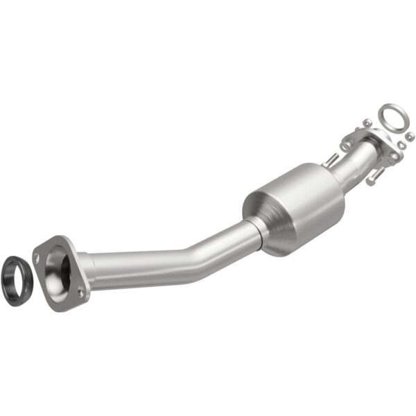 MagnaFlow OEM Grade Federal / EPA Compliant Direct-Fit Catalytic Converter 52689