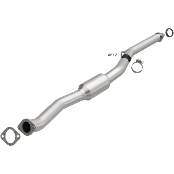 MagnaFlow 2014-2018 Subaru Forester California Grade CARB Compliant Direct-Fit Catalytic Converter
