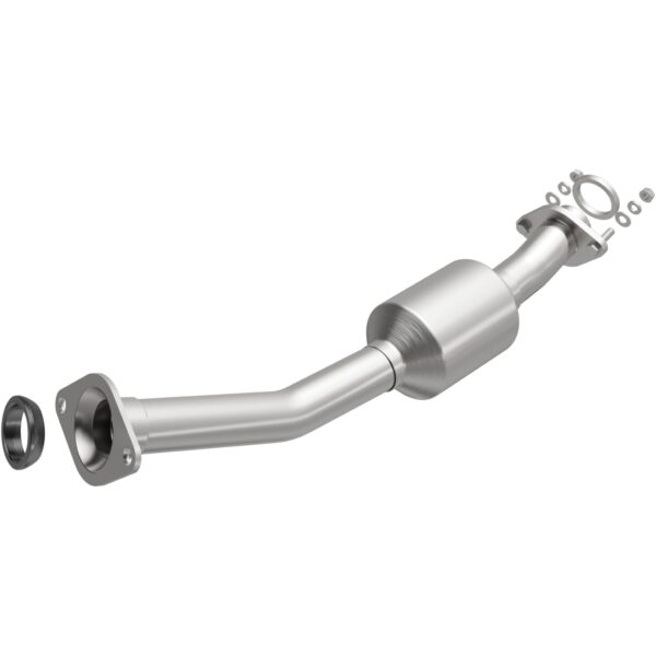 MagnaFlow 2013-2015 Nissan NV200 California Grade CARB Compliant Direct-Fit Catalytic Converter