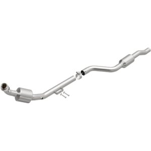 MagnaFlow California Grade CARB Compliant Direct-Fit Catalytic Converter 551706