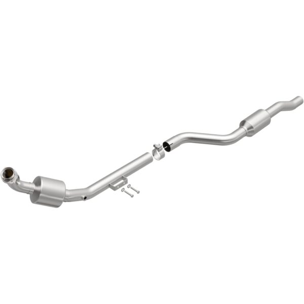 MagnaFlow California Grade CARB Compliant Direct-Fit Catalytic Converter 551706