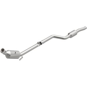 MagnaFlow California Grade CARB Compliant Direct-Fit Catalytic Converter 5631437