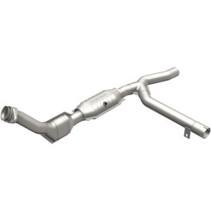 MagnaFlow HM Grade Federal / EPA Compliant Direct-Fit Catalytic Converter 93153