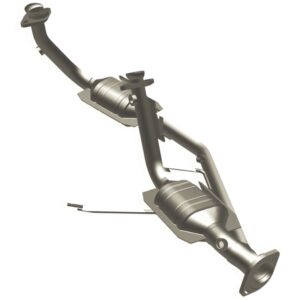 MagnaFlow HM Grade Federal / EPA Compliant Direct-Fit Catalytic Converter 93436