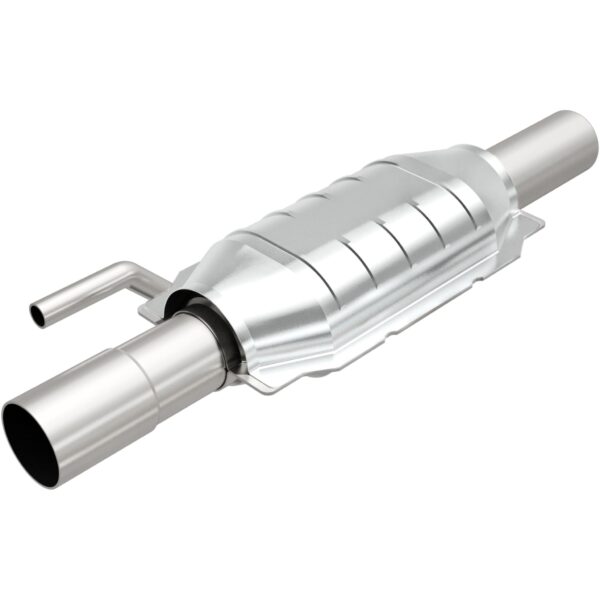 MagnaFlow HM Grade Federal / EPA Compliant Direct-Fit Catalytic Converter 95221
