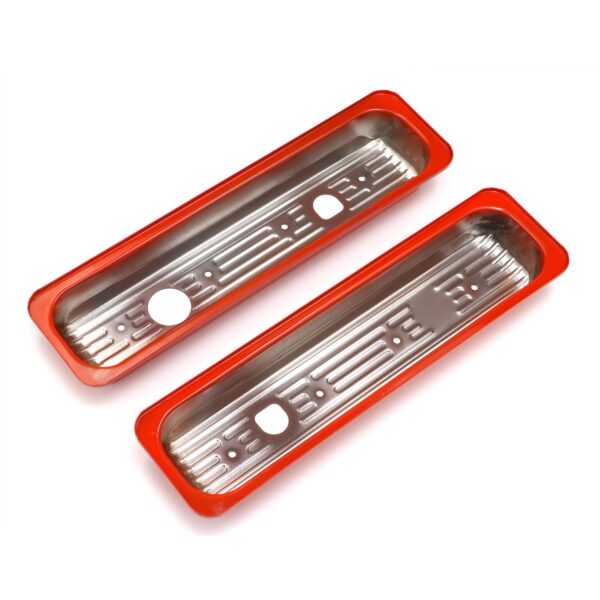 TRANS-DAPT PERFORMANCE PRODUCTS CHEVY 5.0-5.7L (TRUCKS ONLY) ORANGE POWDER COATED VALVE COVER CAPS