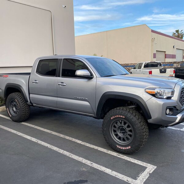 Camburg Engineering 2005-2023 Toyota Tacoma Excludes X-Runner FOX 2.5 Elite DSC Lift Kit CAM-310191-UC