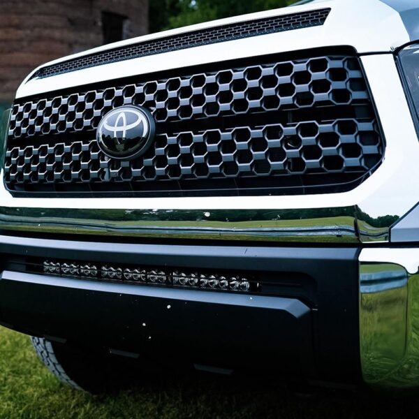S8 30 Inch Grille Lower Light Kit